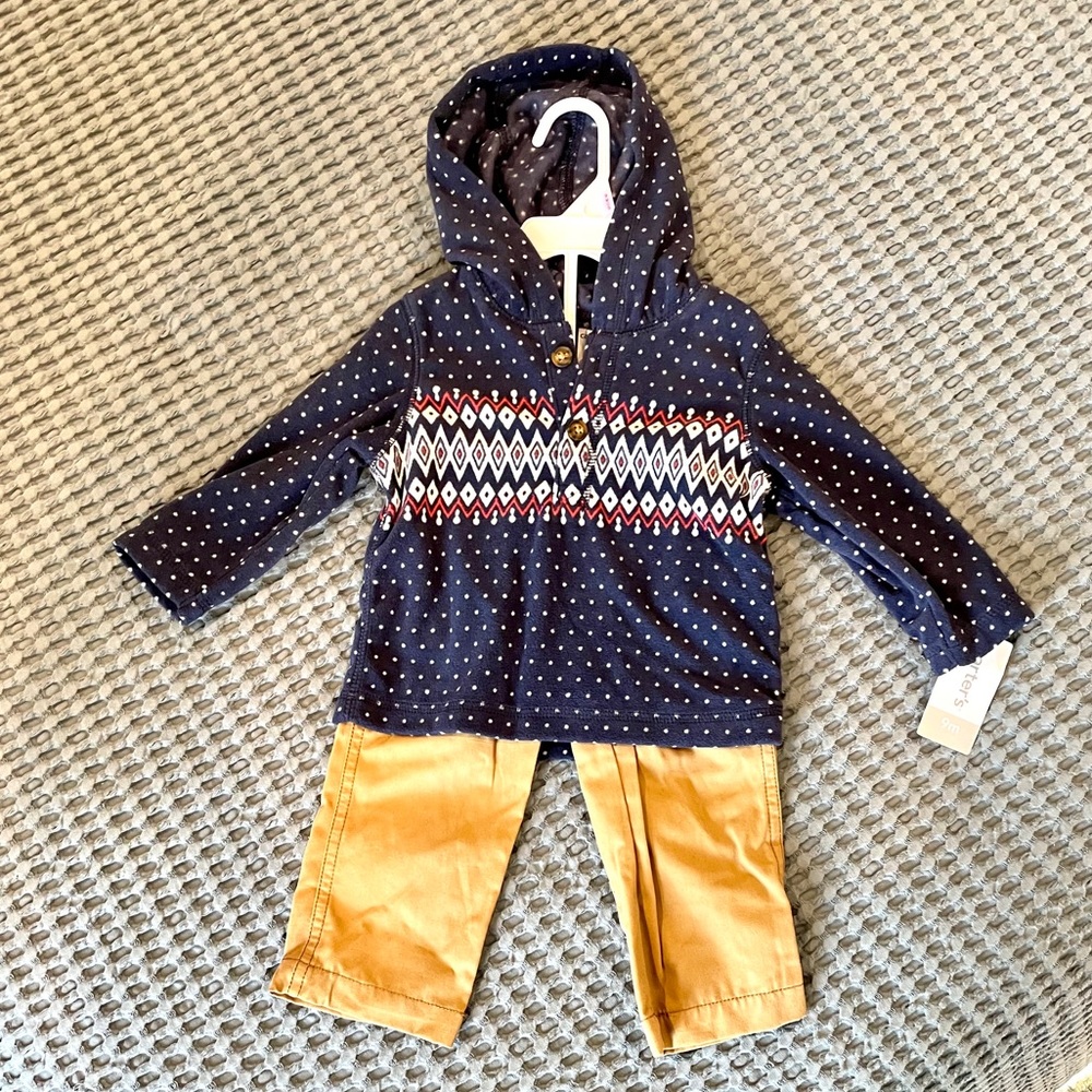 NWT Carter’s 2 piece fleece hoody with khakis